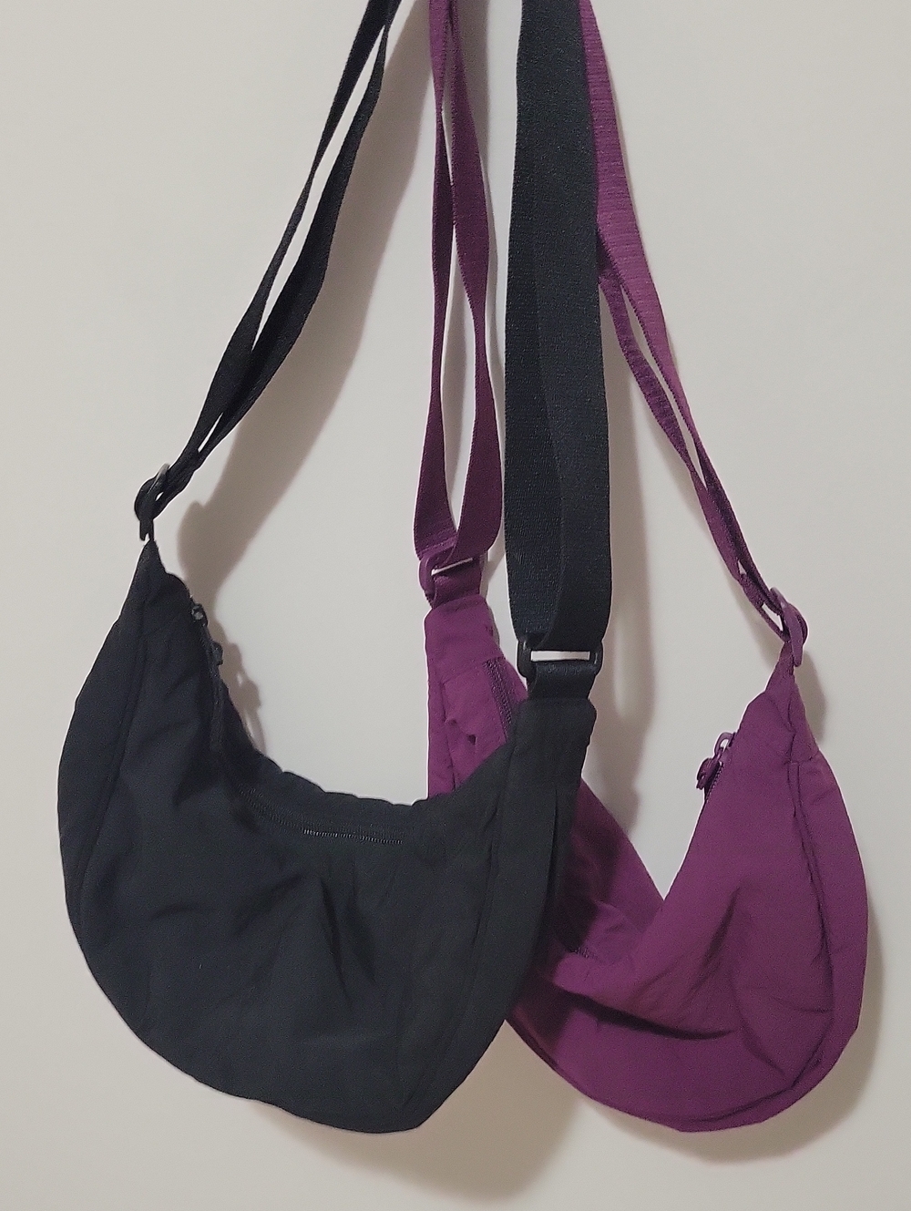 UNIQLO Round Mini Crossbody Bags Black & Purple Set of 2
